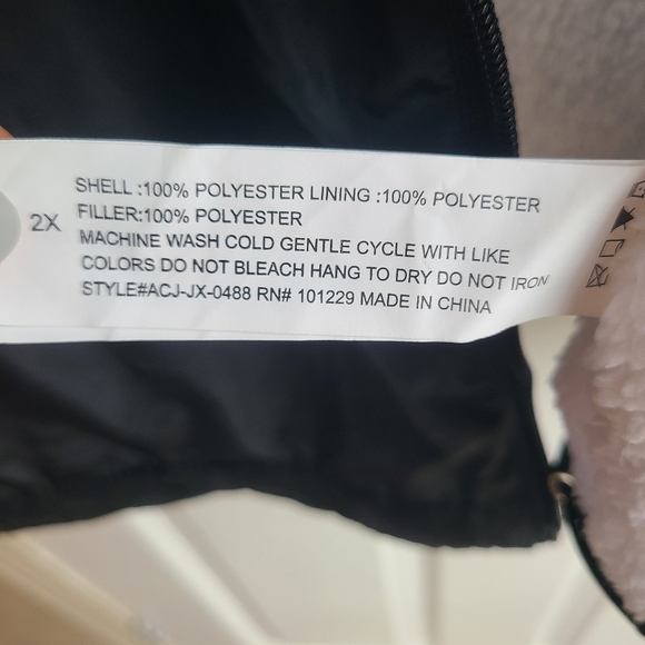 NWT Ashley By 26 International Black Jacket with Faux Fur Lining - Picture 5 of 9